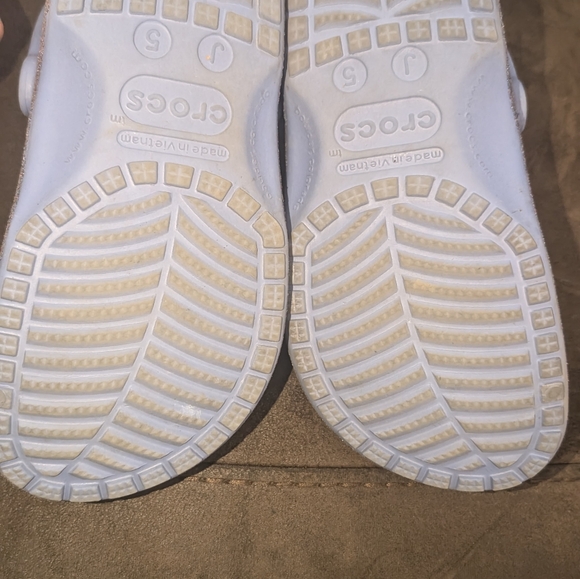 Crocs - Picture 4 of 5